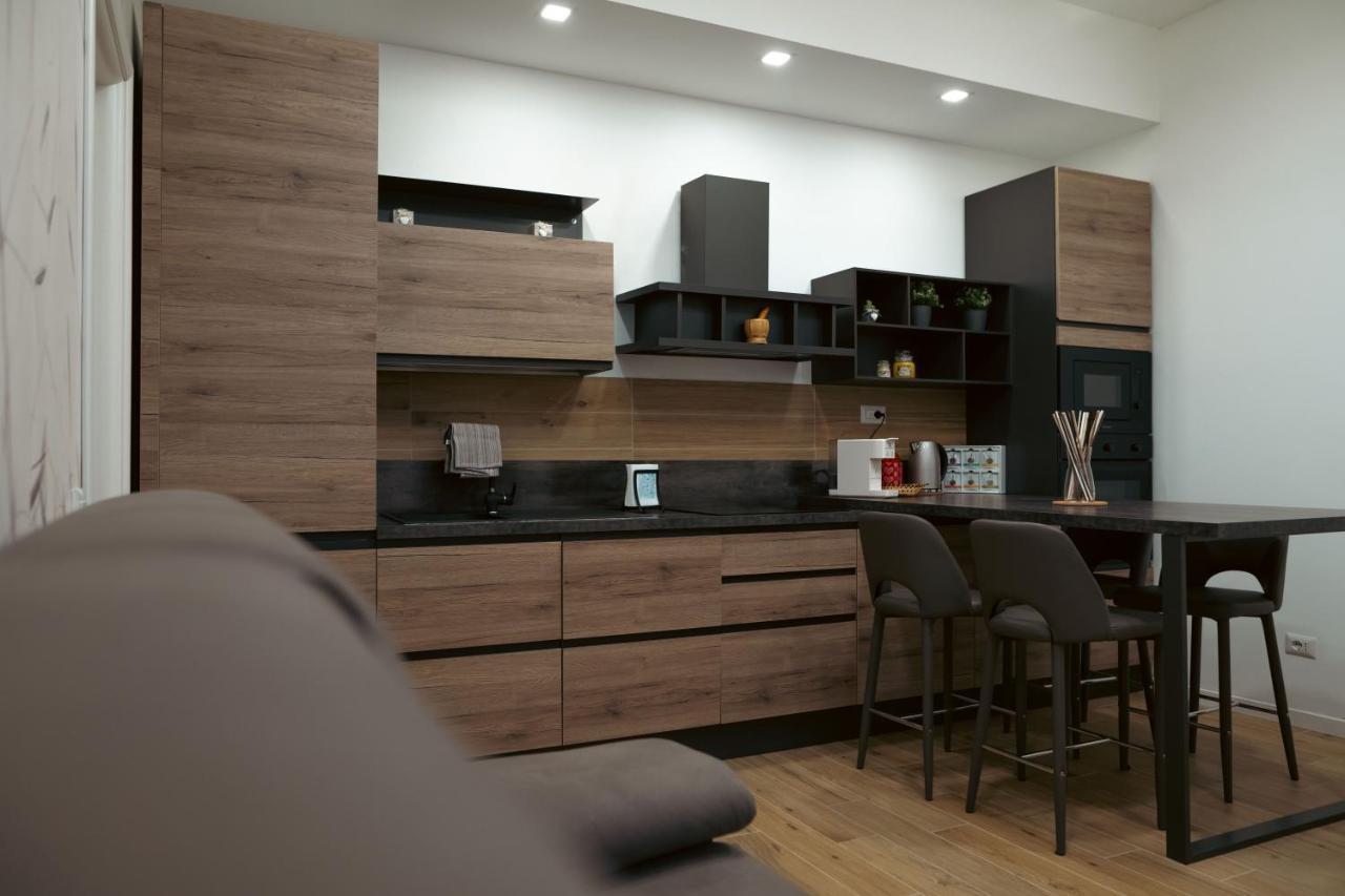 L Arche Comfort & Relax Brown Home Di Via Varesina ميلان المظهر الخارجي الصورة